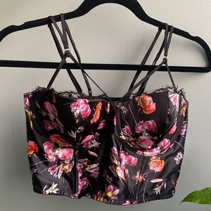 Victoria’s Secret very sexy bustier bra top.  34DD. NWOT